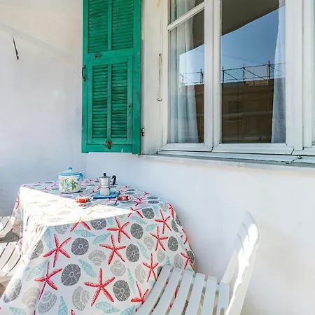 Stunning In Camporosso With 2 Bedrooms And Wifi Apartamento Camporosso (Liguria)