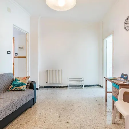 Stunning In Camporosso With 2 Bedrooms And Wifi Lejlighed